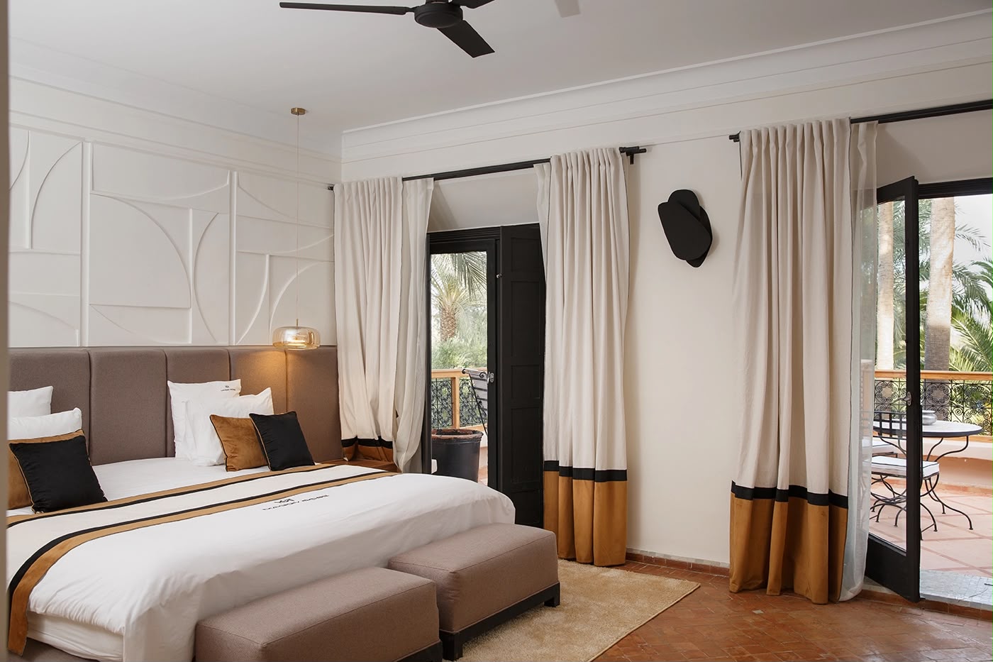 Chambre — lit king-size